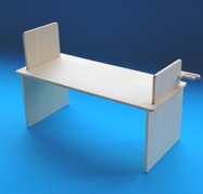 Hocker als Etage f�r Kleintierbehausung
